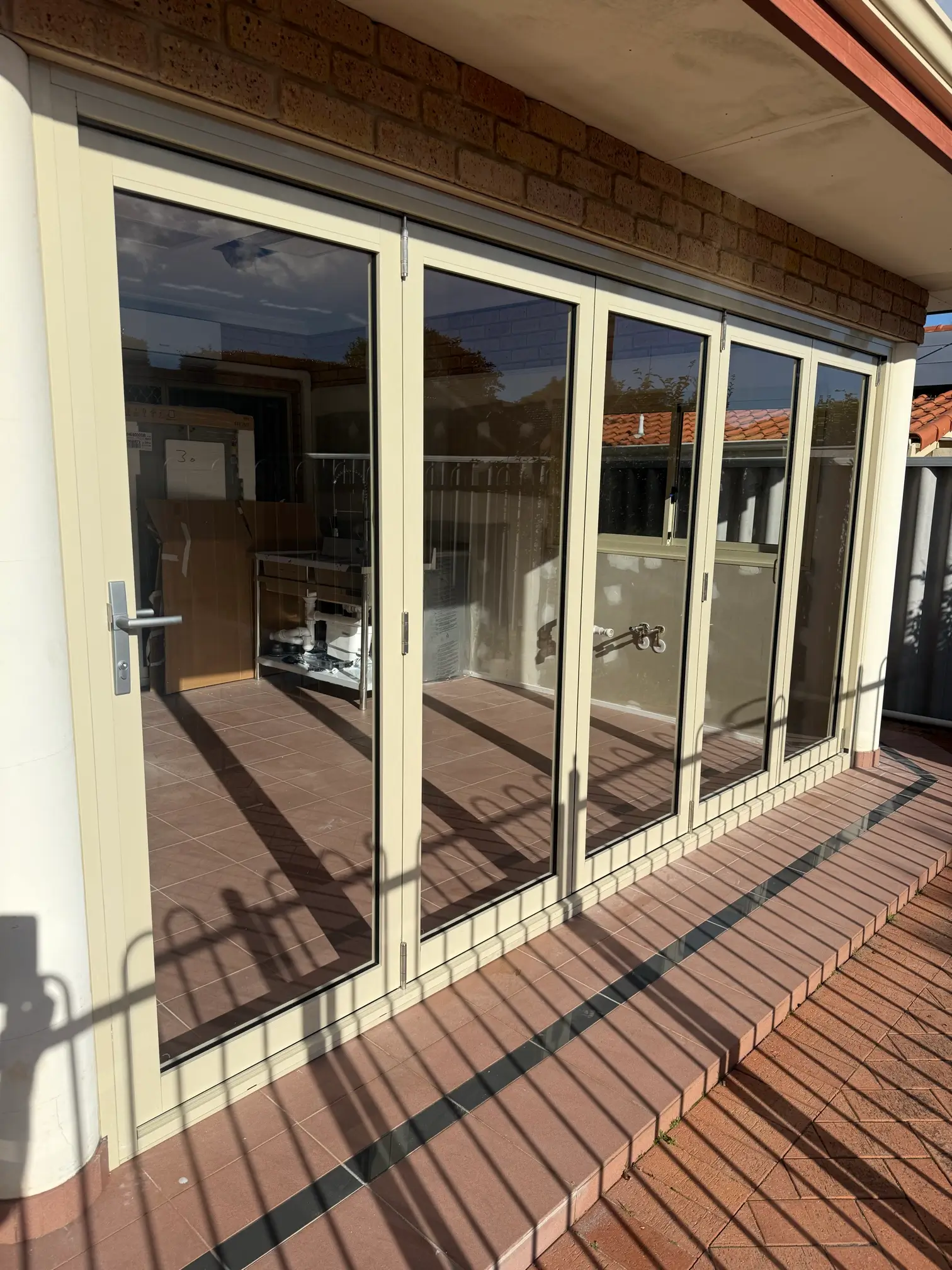 Bi-Fold Doors Perth: Choosing the Right Style for Your Home
