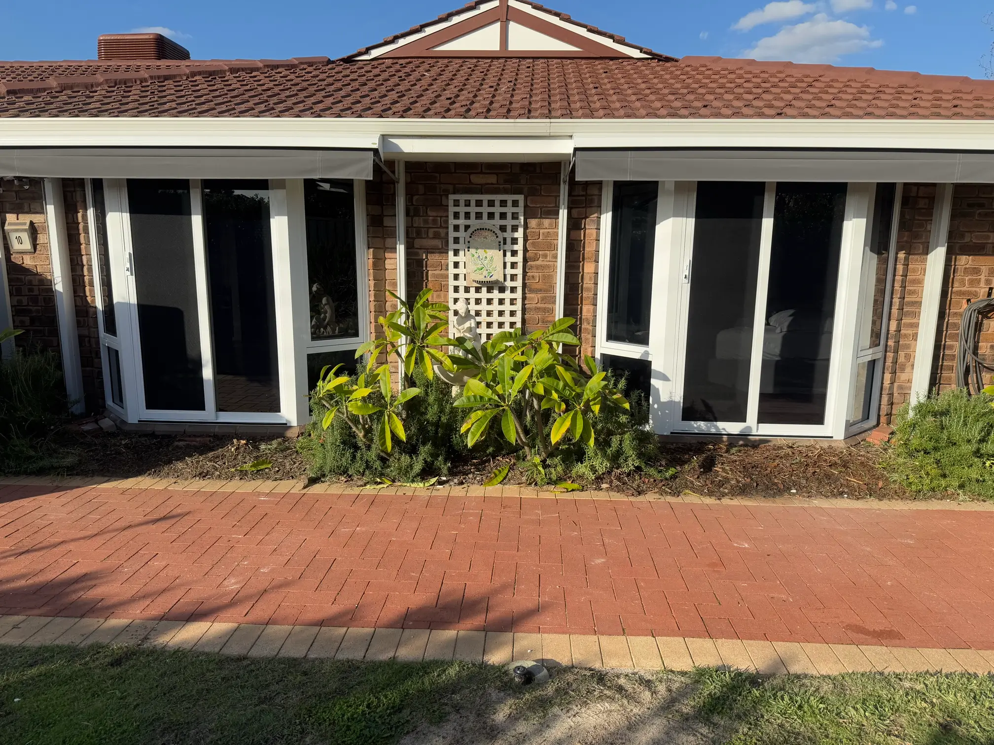 Sliding-vs-bifold-doors-for-perth-homes