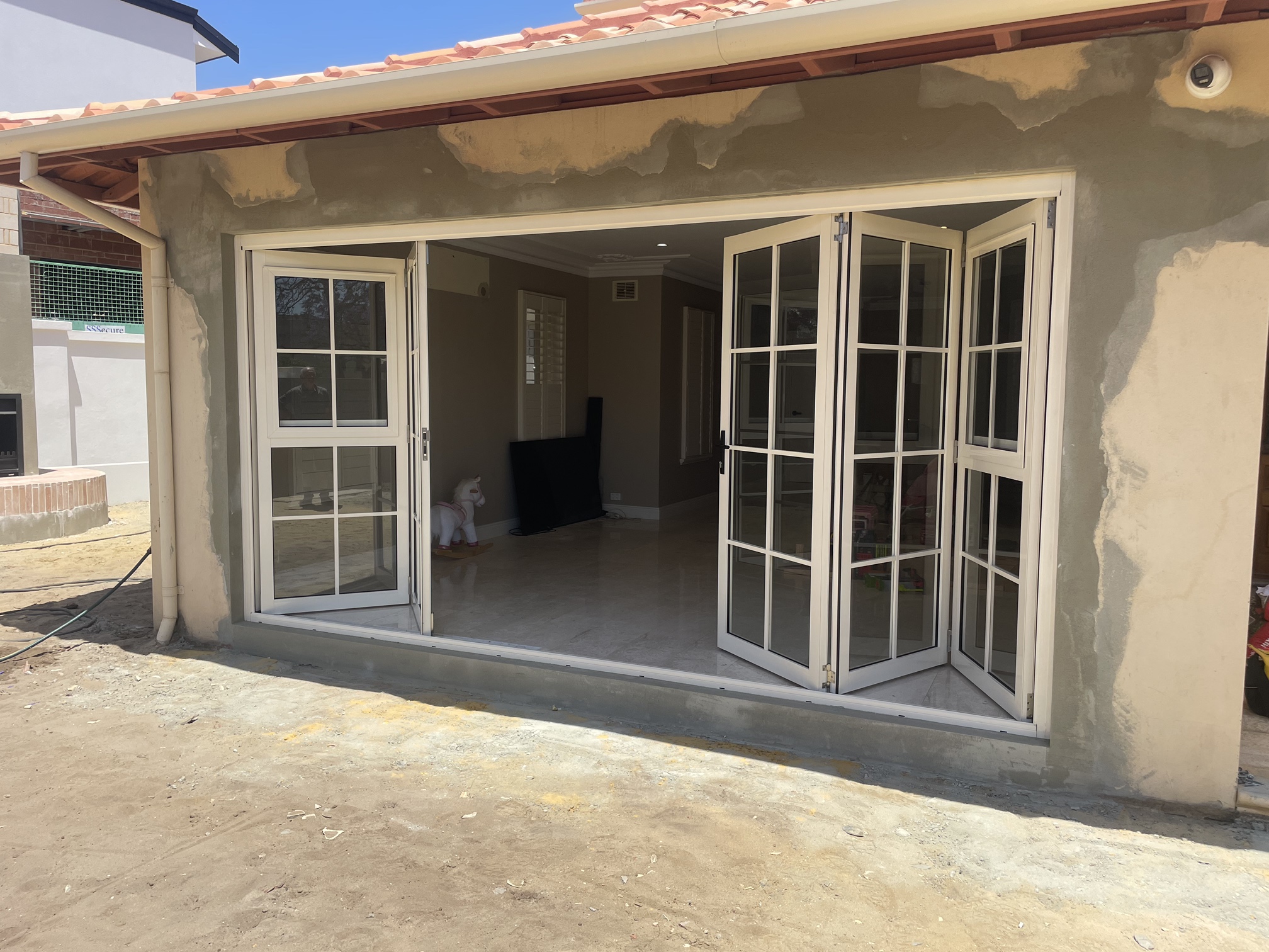 NATOLI MT PLEASANT AFTER 3 BIFOLD DOOR