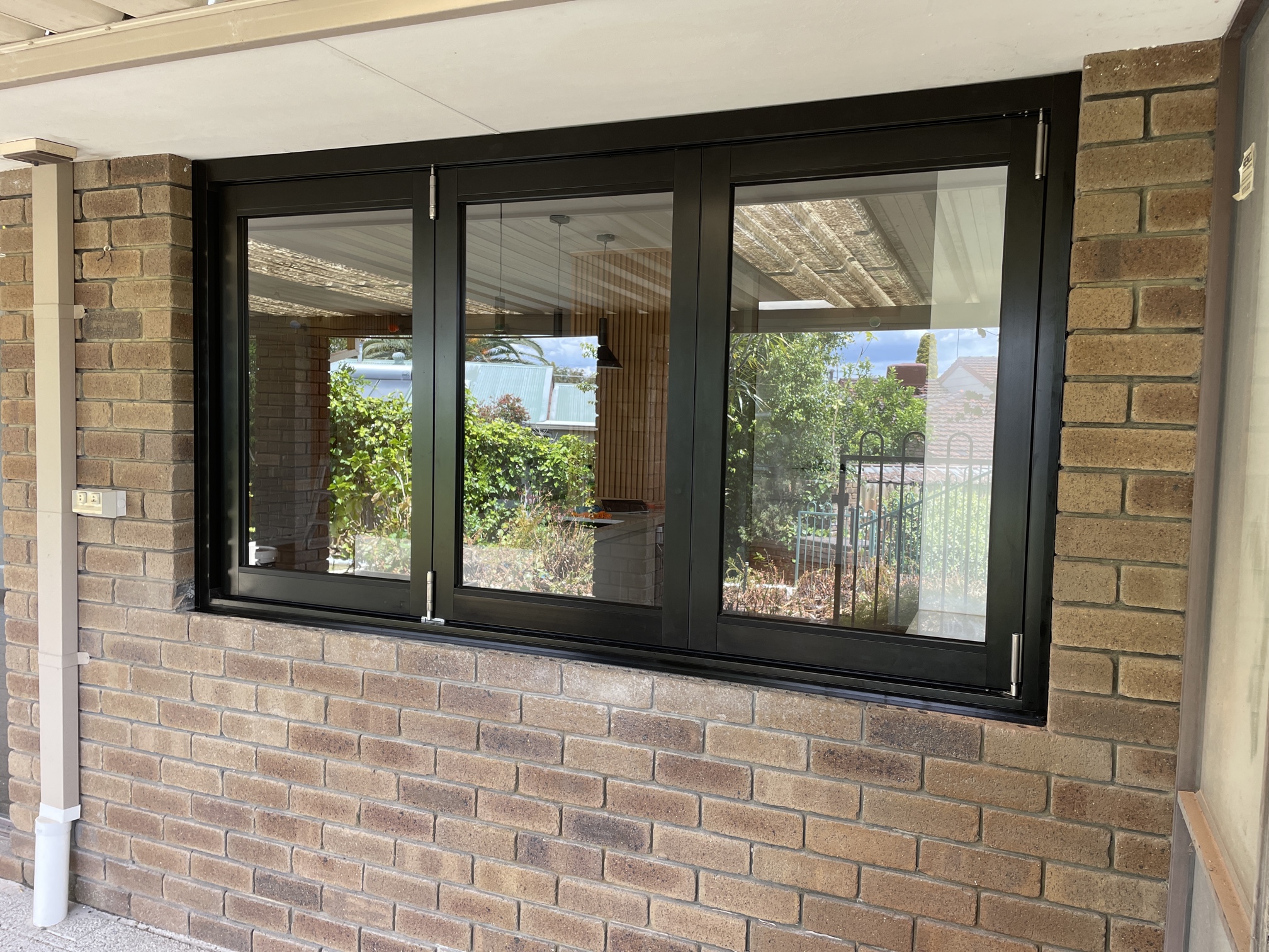 4BI FOLD WINDOW Black Frame Open Outside 2