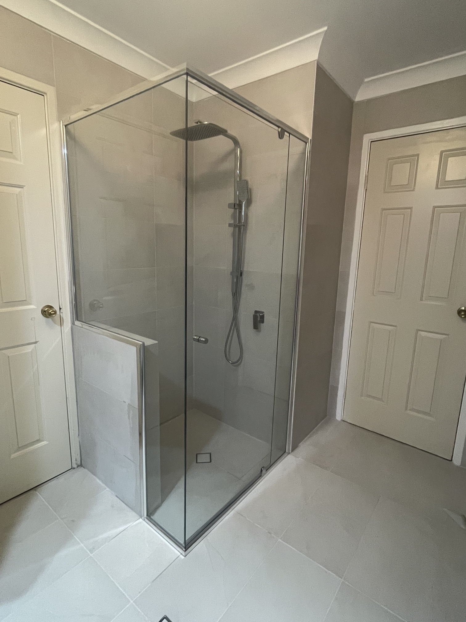 HARV NORTH FREMANTLE SEMI FRAMELESS