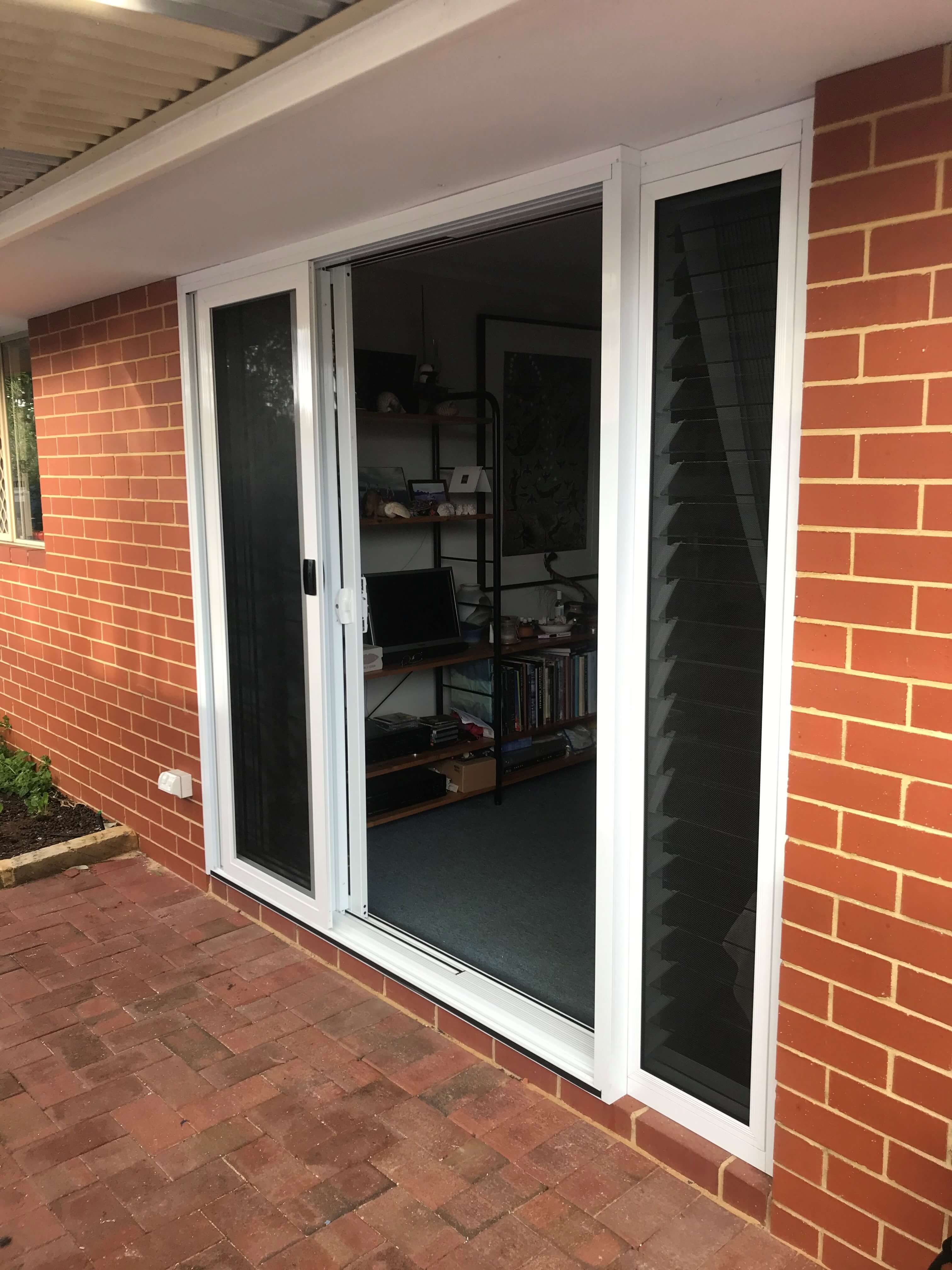 3 Panel Stacking Sliding Doors W Louvre Side