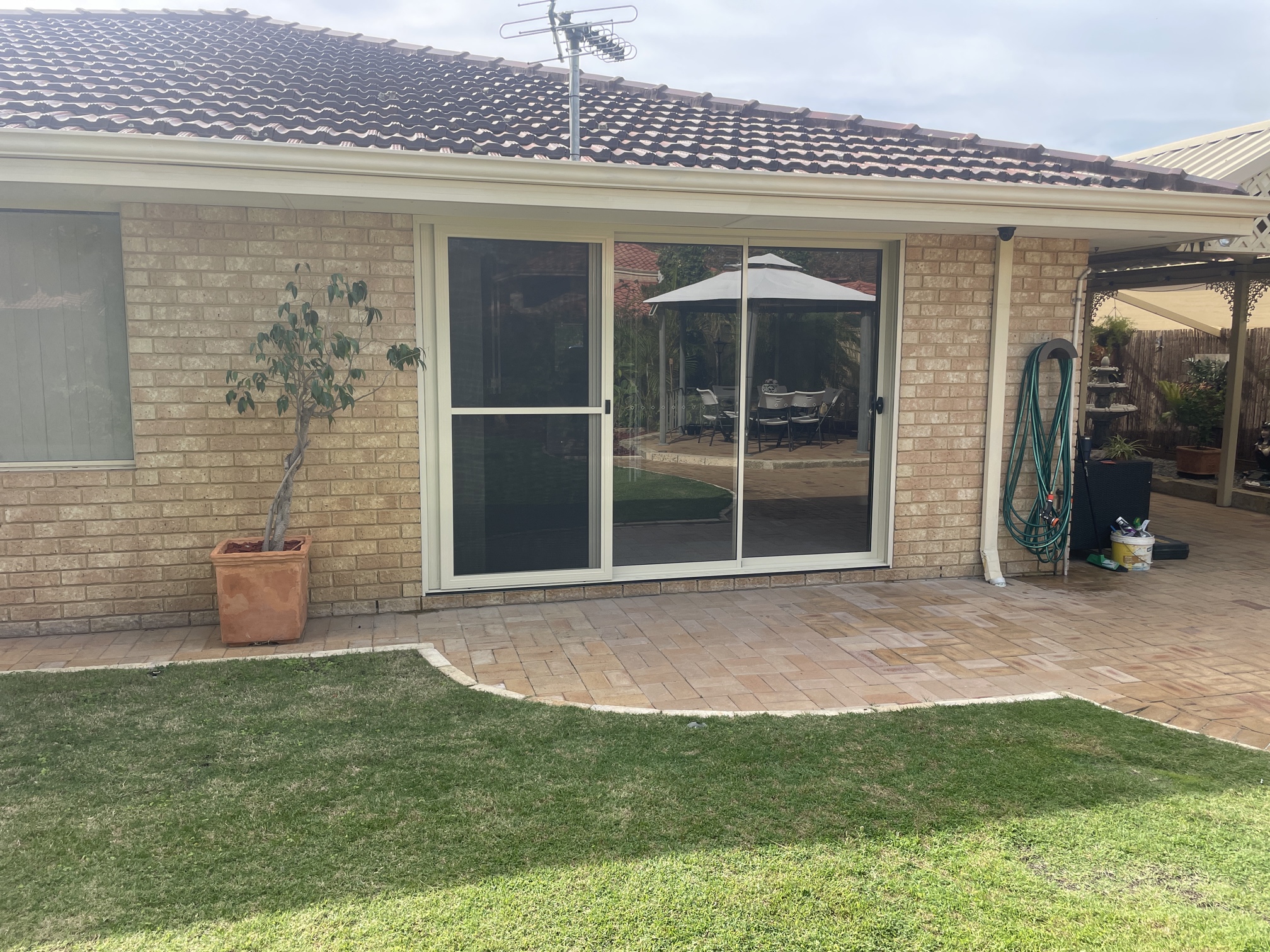 GERT CANNINGVALE SLIDING STACKING DOOR AFTER 2